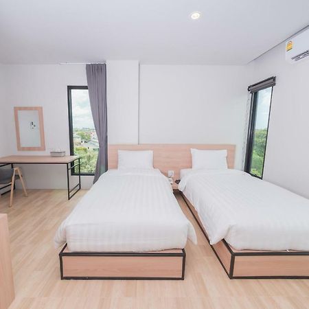 Am2Tree Hotel Чантабури Екстериор снимка